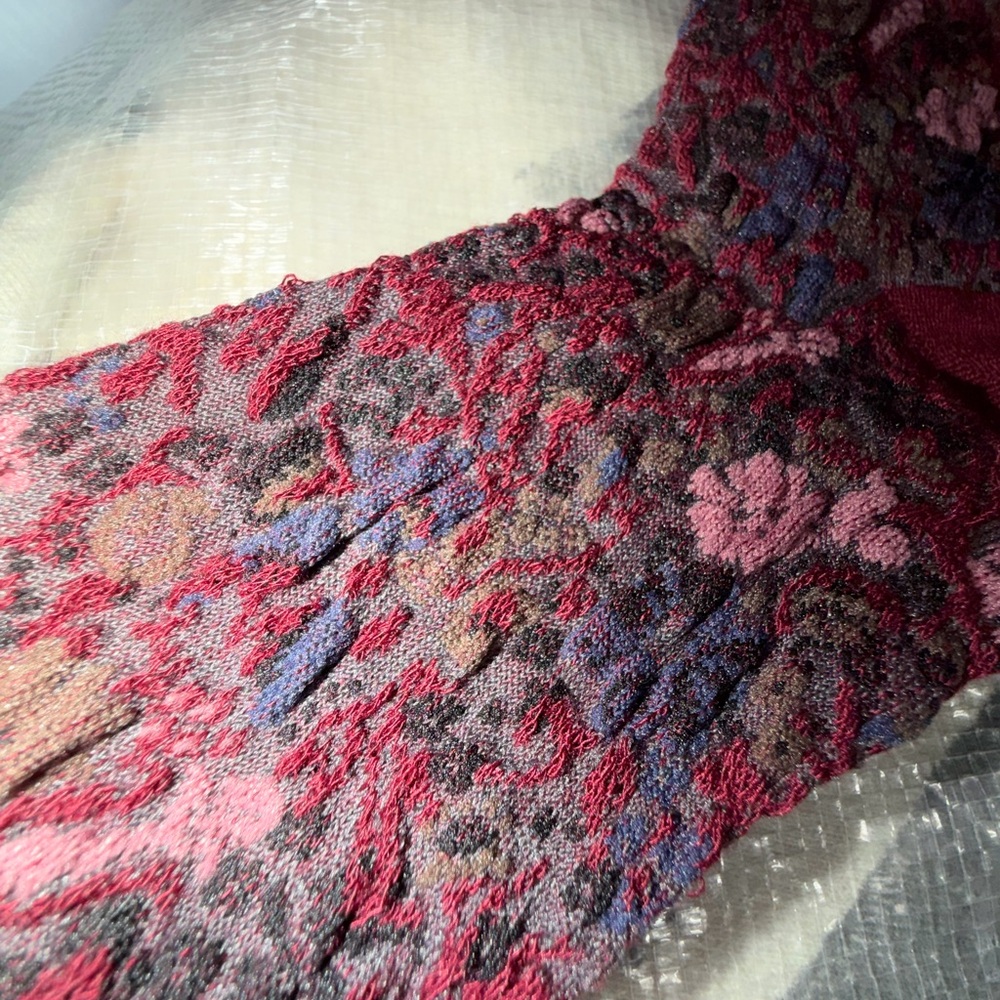 Patterned Maroon Socks - image 4